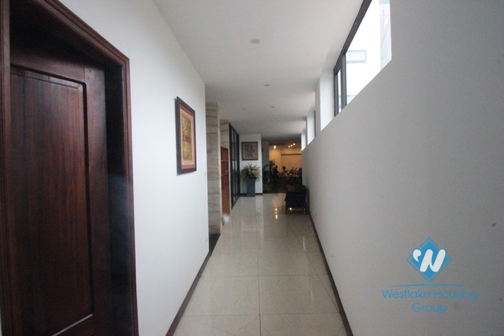 Modern and bright apartment for rent in Tay Ho st, Quang an ward